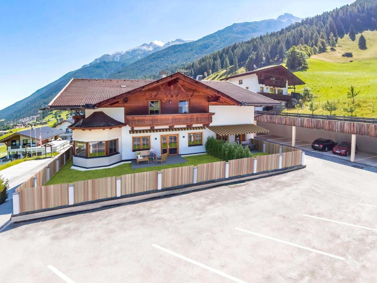 Apartment In Stubai Valley With Balcony 施图拜河谷新施蒂夫特 外观 照片